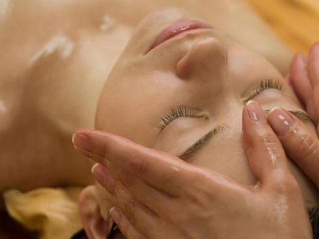 Seminyak Guide: Glo Day Spa and Salon