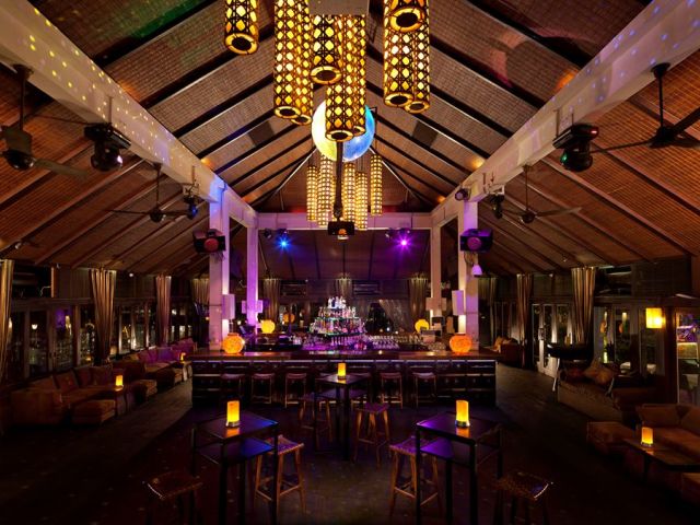 Music in Bali: hu'u Bar