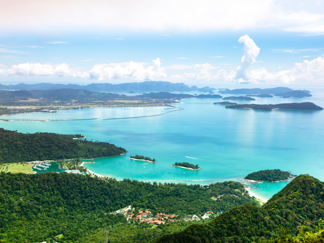 Malaysia_Langkawi_Observation deck_iStock_000044145366_Large