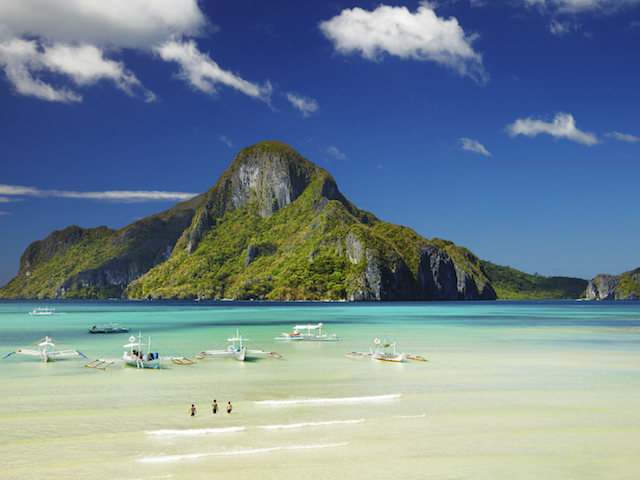 El Nido bay and Cadlao island, Palawan, Philippines