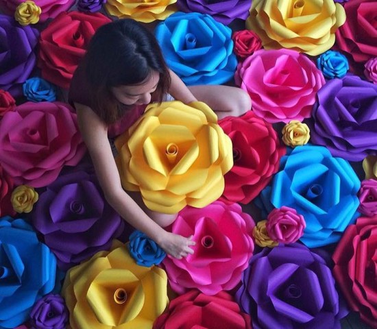 Using Colorful European Crepe Papers Colour Paper Students Will Learn How To Create Flower For Your Christmas Wreath This Season Using Colorful European Crepe Papers Colour Paper Students Will Learn How To Create Flower For Your Christmas Wreath This Season