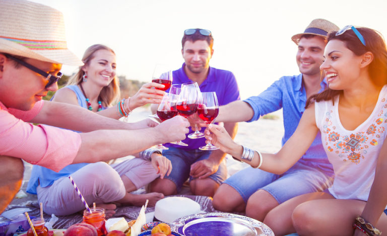 Best picnic spots in Singapore: Unique, romantic, and family-friendly locations for alfresco eating and drinking