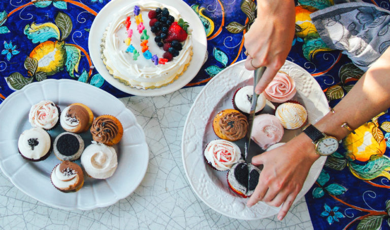 Party planning in Singapore: Guide on food catering, delivery, groceries, alcohol, decorations, costumes, and more
