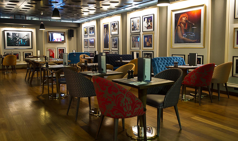 The swanky interior of Montreux Jazz Cafe Singapore