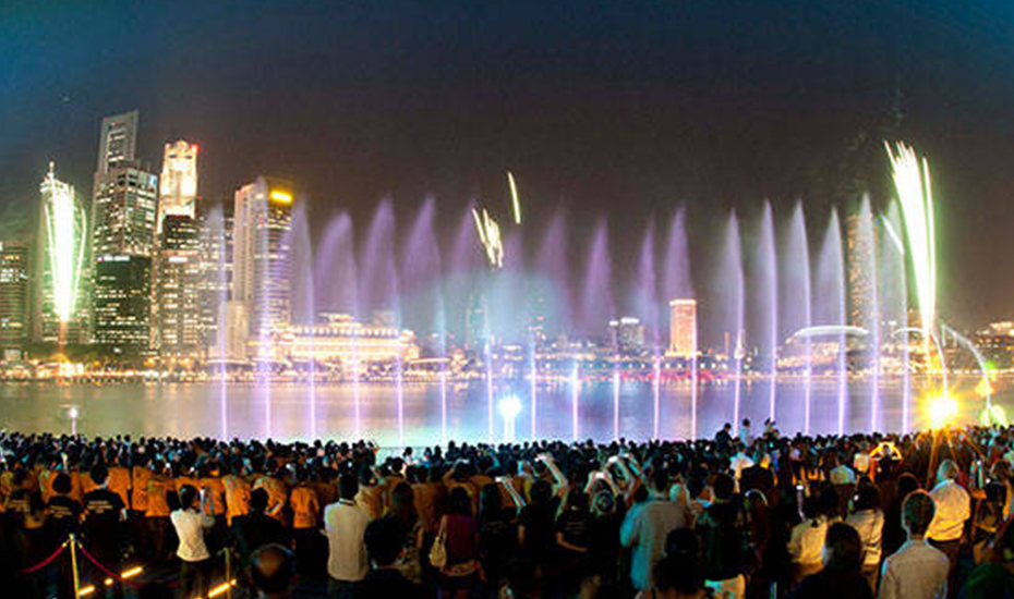 WONDER FULL LIGHT & WATER SHOW Singapore