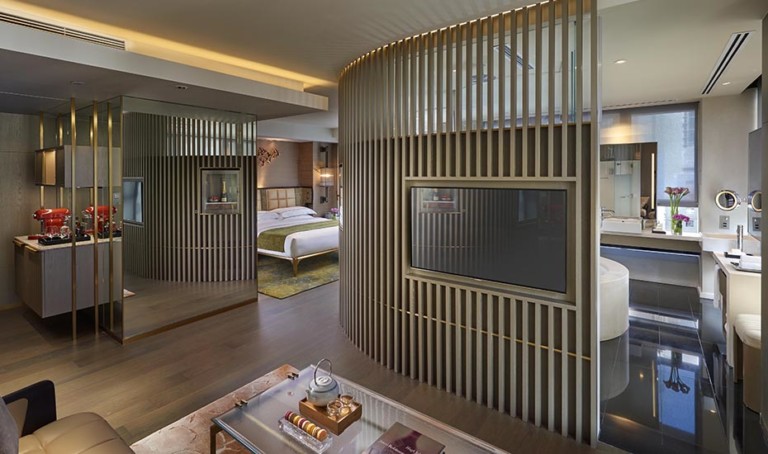 Best hotels in Hong Kong: Review of The Landmark Mandarin Oriental in Central Hong Kong