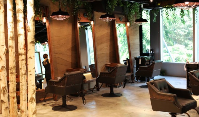We review Korean salon Leekaja’s magic setting perm and we love it