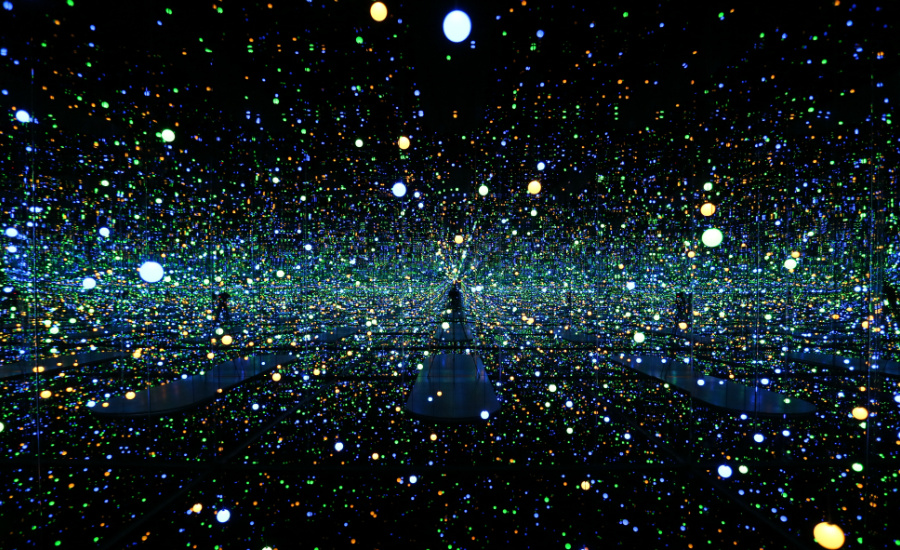 There’s going to be a Yayoi Kusama exhibition after-party hosted by Silent Disco Asia