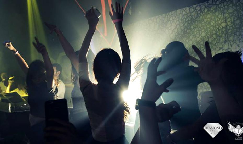 Ladies' Nights in Singapore | Free flow Champagne, cocktails and 1-for-1s