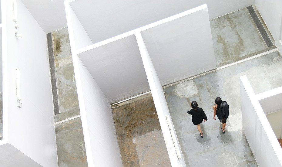 The maze in Marina Square