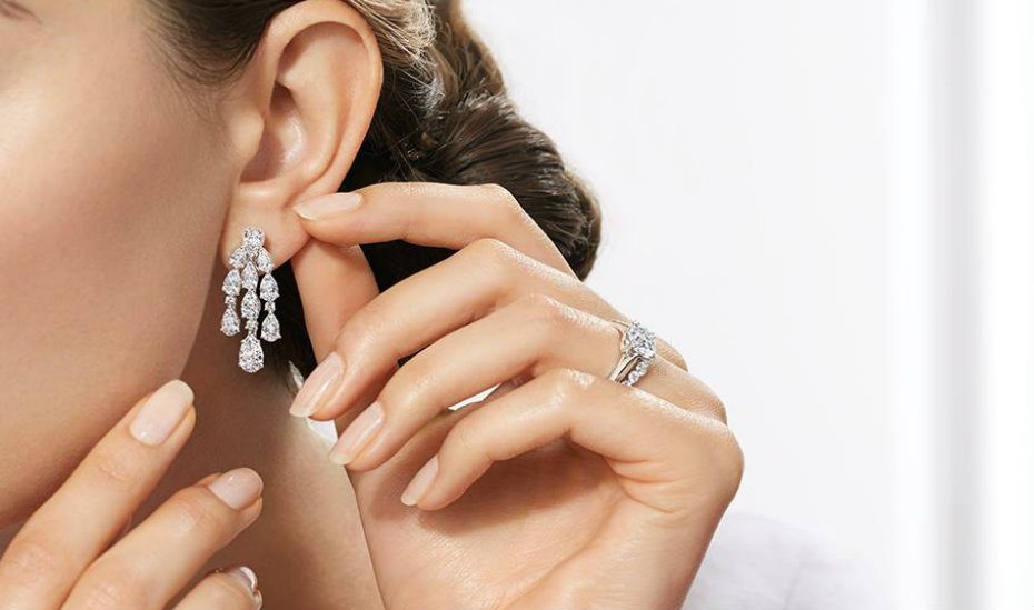 Jewellery stores for precious pieces to everyday gems: bring on the bling