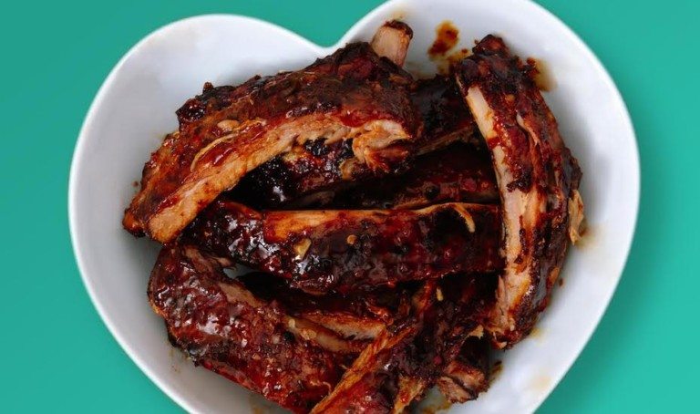 Deliveroo’s Festival of Feasts for meat lovers: heads up if you love burgers, wings and steak…