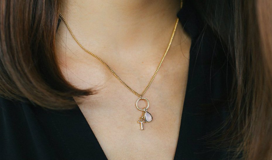 Gemstones are making waves: Beautiful jewellery for your birth month