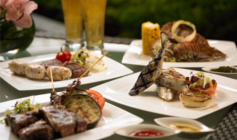 Enjoy an American Barbecue Buffet at Mandarin Oriental Singapore