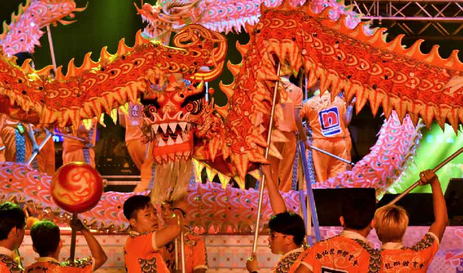 Chinatown Mid Autumn Festival 2018 Light Up And Opening Ceremony Honeycombers Singapore