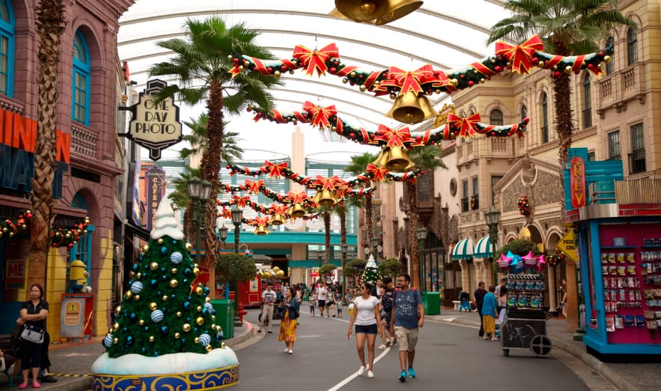 A Universal Christmas at Universal Studios Singapore