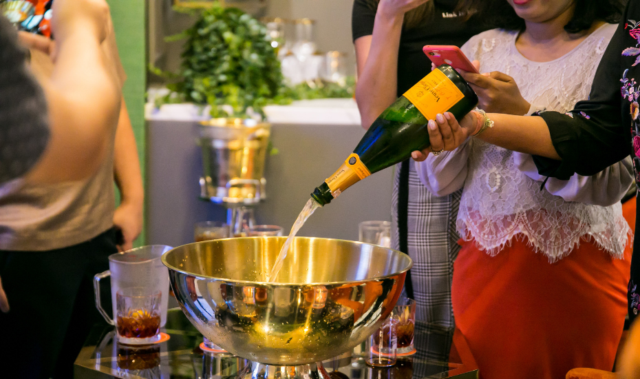 Jam at Siri House workshop teaches you how to nail the Negroni and punch bowl