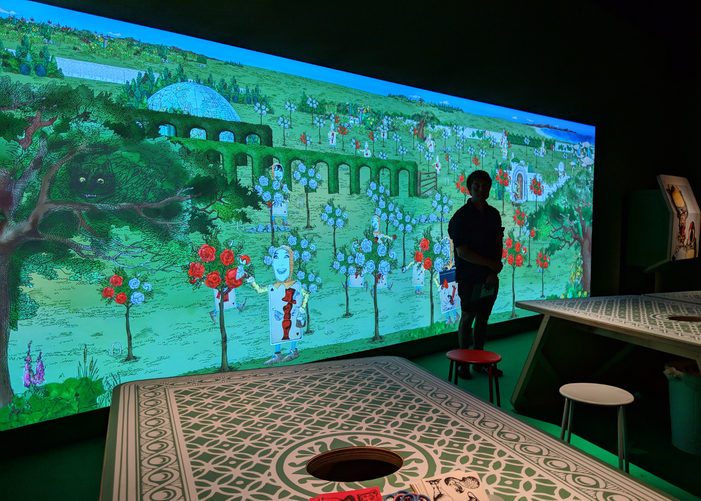 Love fantasy, will explore? Fall into Wonderland at the ArtScience Museum