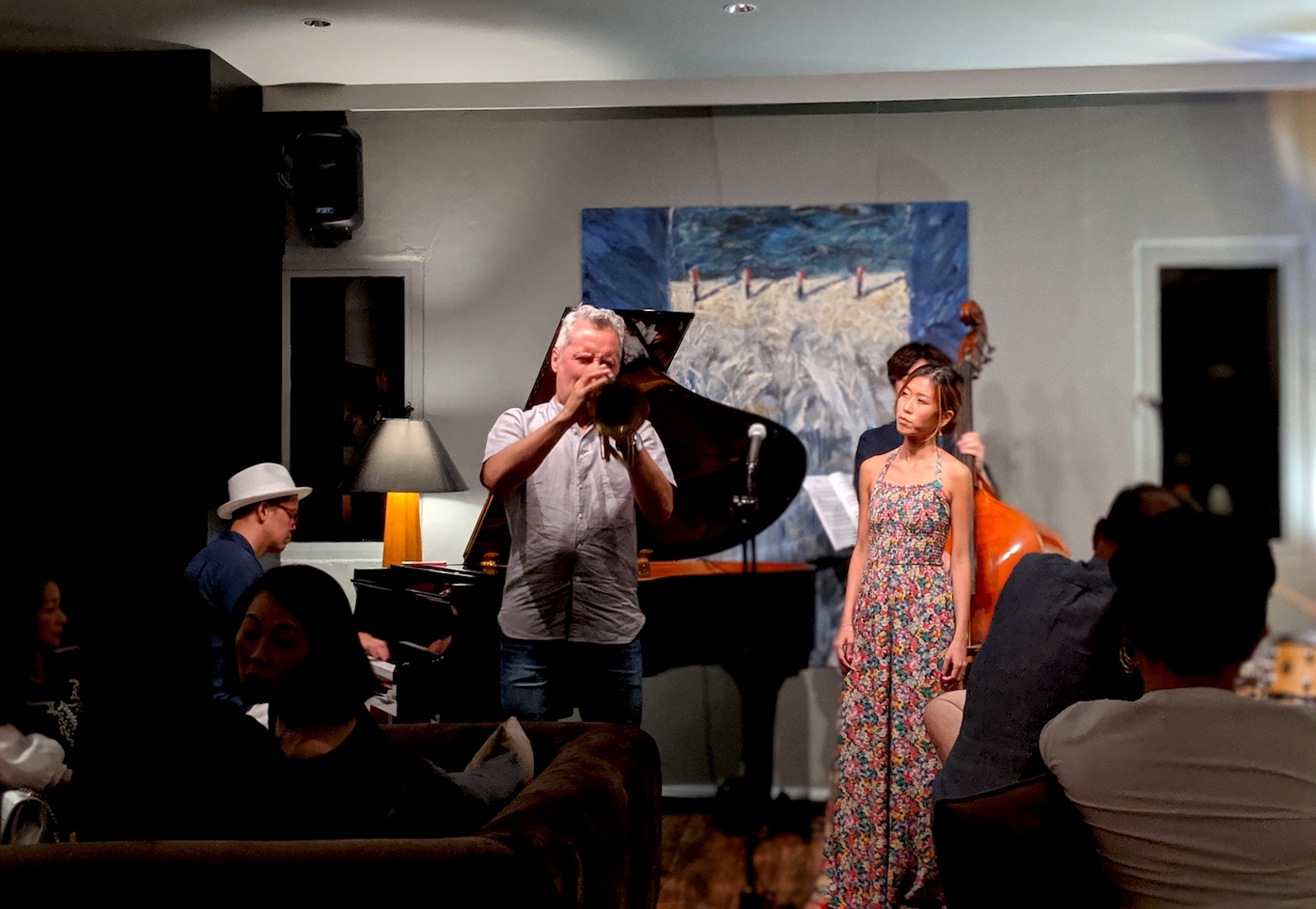 Live jazz at listening lounge Maduro, Dempsey