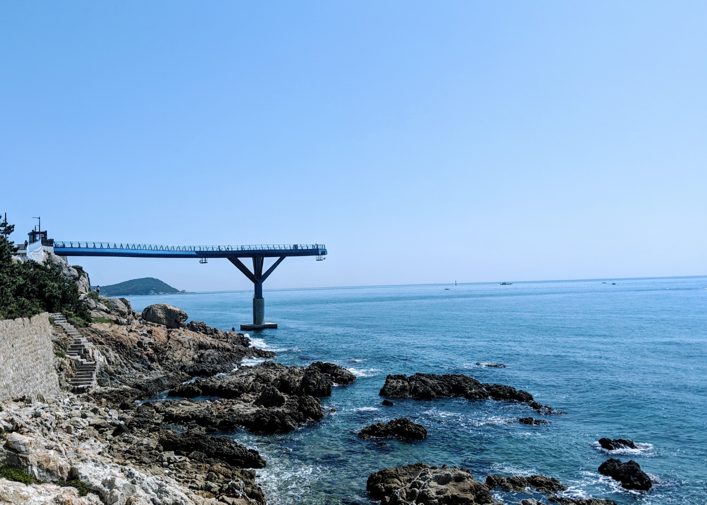 You won’t believe how clear the waters are at Cheongsapo.
