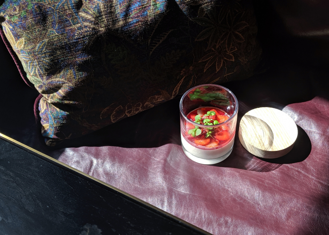 Atlas' panna cotta with strawberry