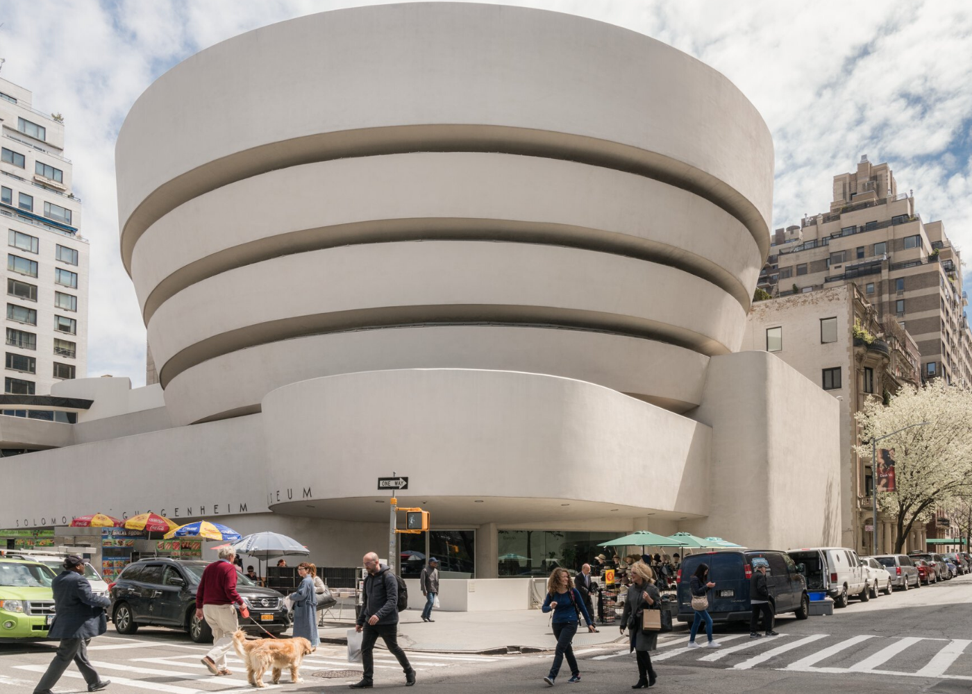 Virtual art exhibitions: Guggenheim Museum