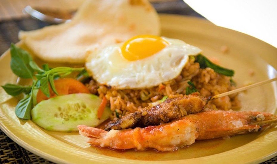 local dishes in Bali - Nasi Goreng