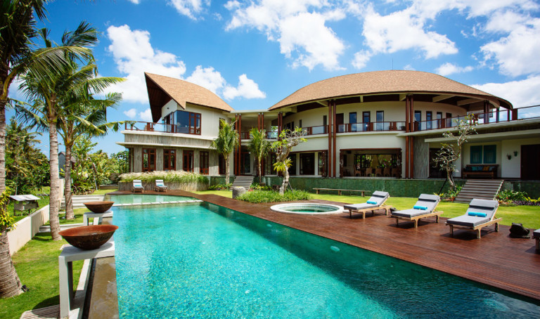 Where to Stay in Bali with Kids: Best Child-Friendly Villas in Canggu, Umalas and Seminyak for Families