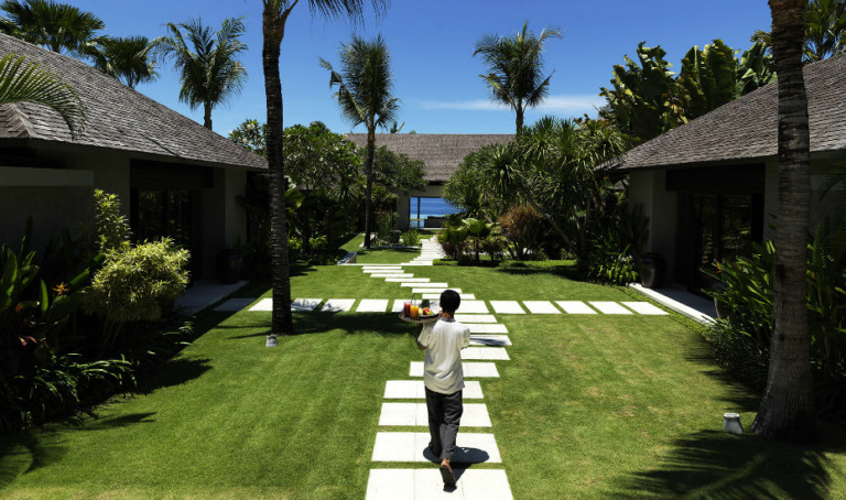 Bali Luxury Villa Review: Stay in Your Very Own Private Clifftop Paradise in Uluwatu