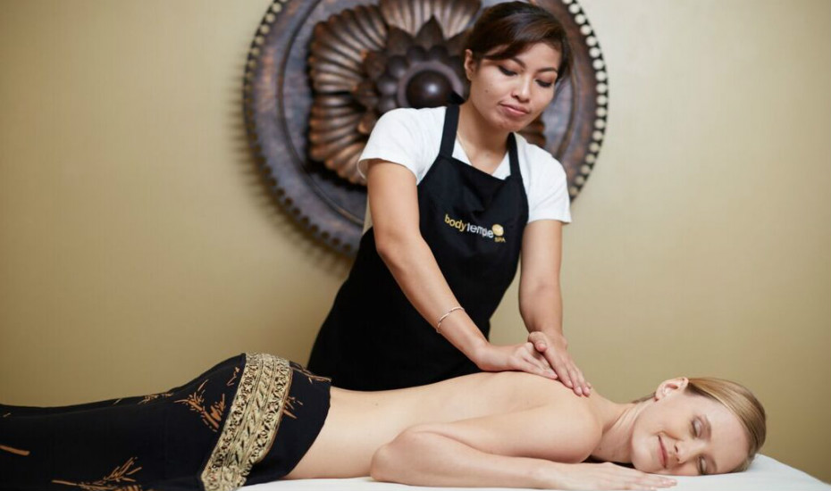 couples massage