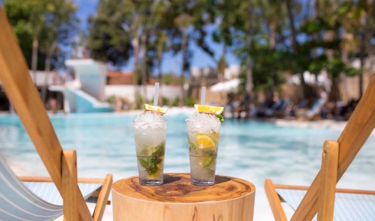 Bottom’s Up! These are Seminyak’s best Happy Hours for sweet deals on wine, cocktails & ice-cold beers in Bali