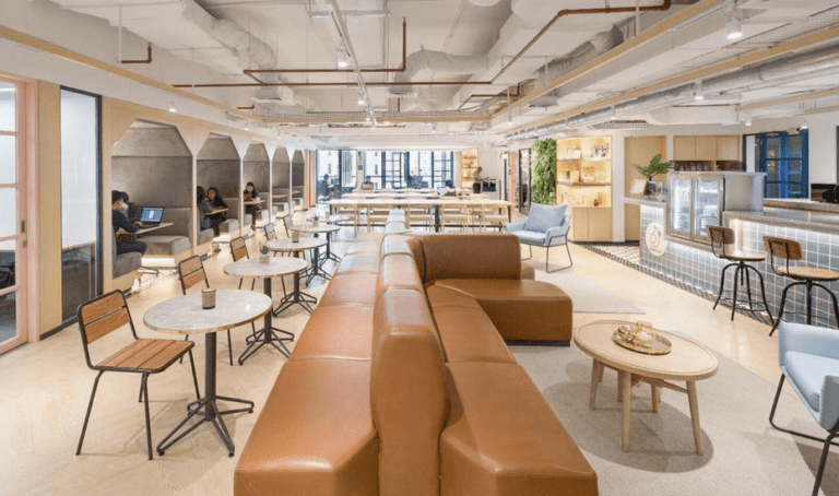 Coworking space in Jakarta: Hot desks, private offices and shared meeting rooms for entrepreneurs, freelancers and start-ups