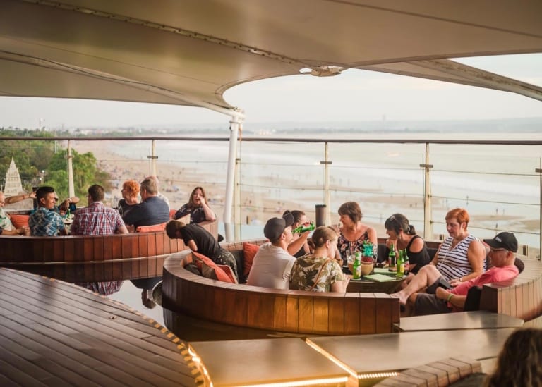 5 (more) reasons to wine, dine & dance at Double-Six Luxury Hotel – Seminyak