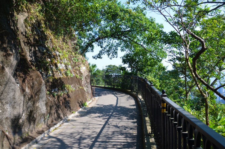 hiking hong kong The Peak trail