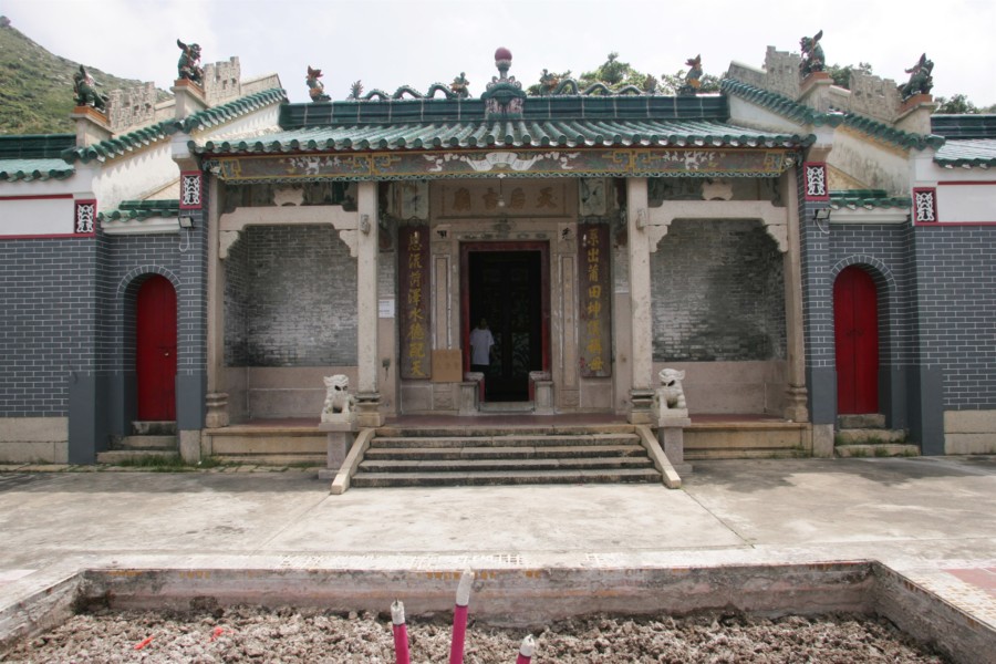 Buddhist temple Hong Kong Tin Hau Temple Causeway Bay