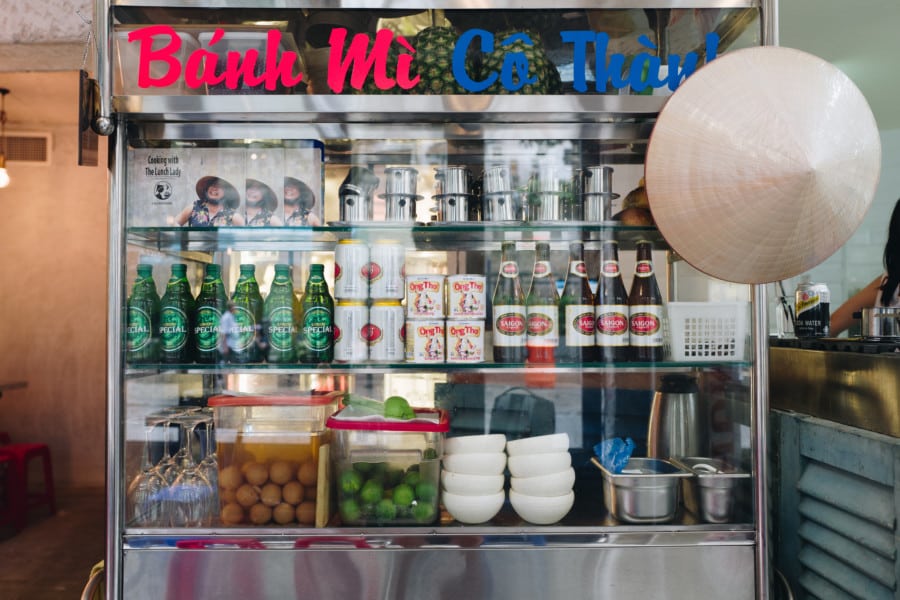 Co Thanh Vietnamese restaurant Central Hong Kong drinks