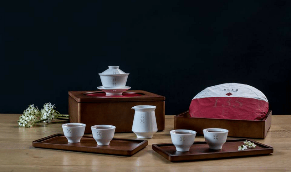 Hong Kong tea houses Ying Kee tea House tea set