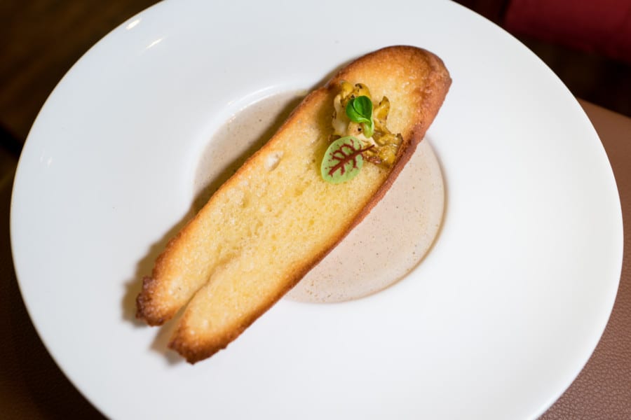 Mirror & Vegan Concept vegan vegetarian restaurant Hong Kong mushroom soup