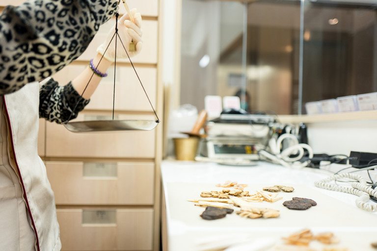 Eu Yan Sang is a Chinese medicine clinic that offers skin revitalising facial acupuncture