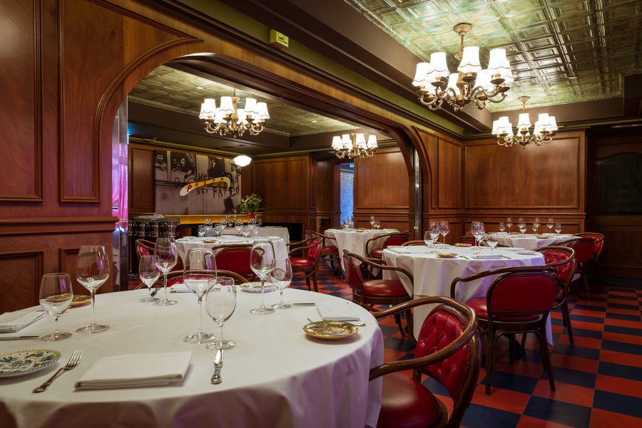 design restaurants Hong Kong Carbone interior