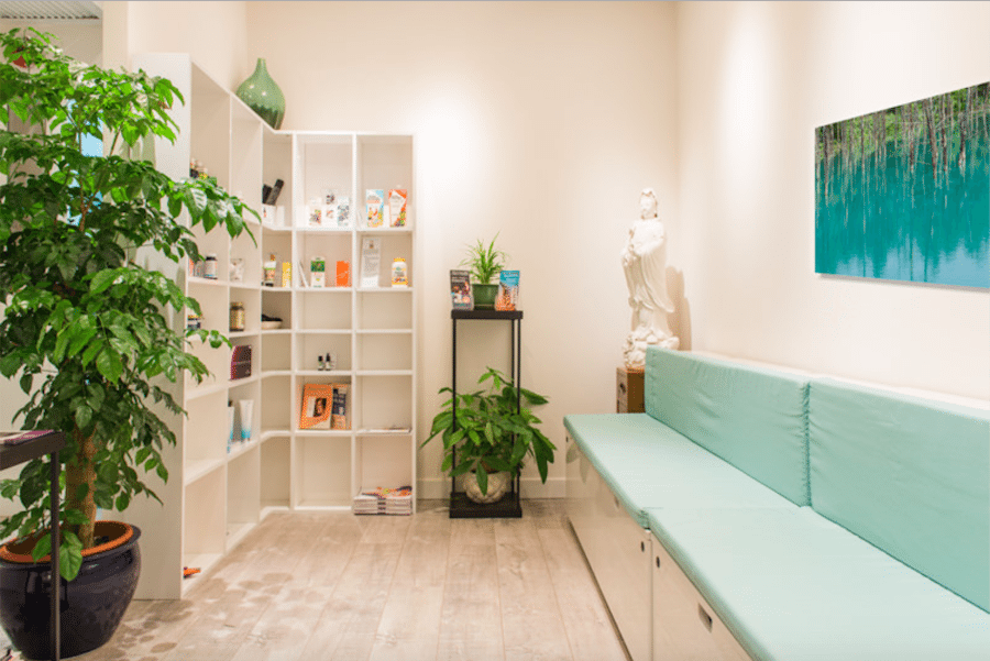 vitality center where to get acupuncture in Hong Kong.
