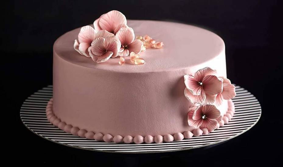 cake shops floral cake from Ms B's Cakery