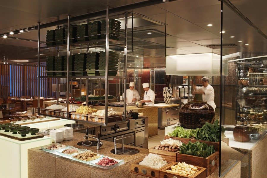 best dinner buffets in Hong Kong Island Shangri-La Hong Kong Cafe Too