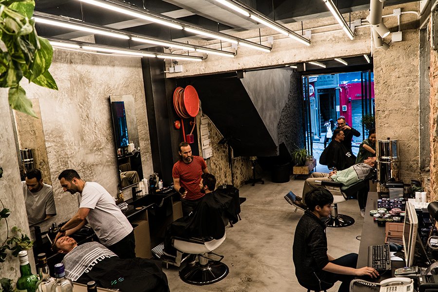 Selvedge Barbers interior