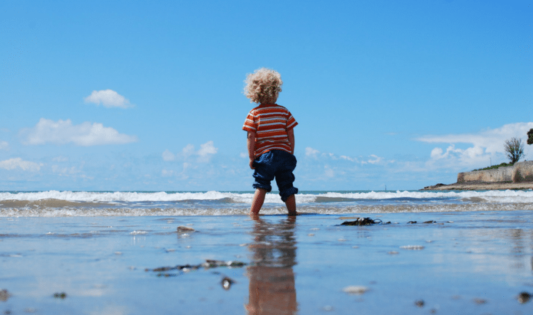 Entertain your little ones with these free things to do with kids in Hong Kong #familygoals