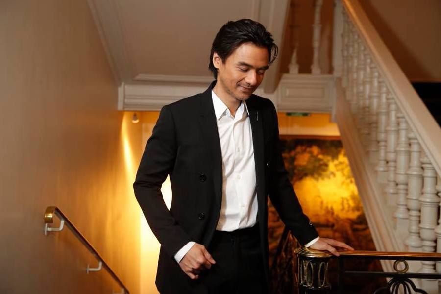 Hong kong heartthrobs Stephen Fung in black suit