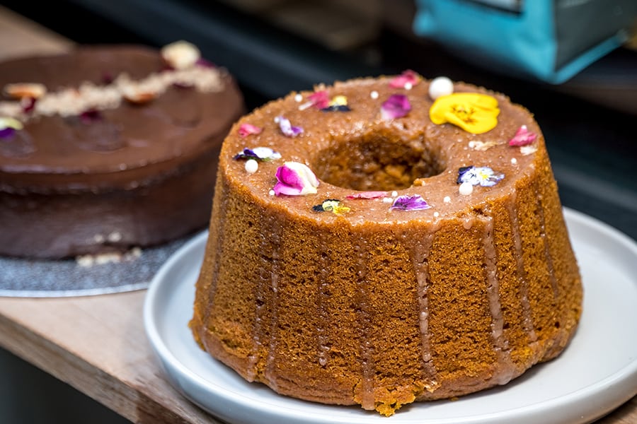The Vege Lab vegan cake online store pumpkin bundt cake chocolate hazelnut cake