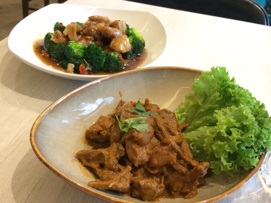 Whole Earth vegetarian restaurants in Singapore