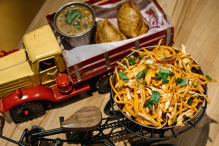 Kailash Parbat sichuan noodles samosas