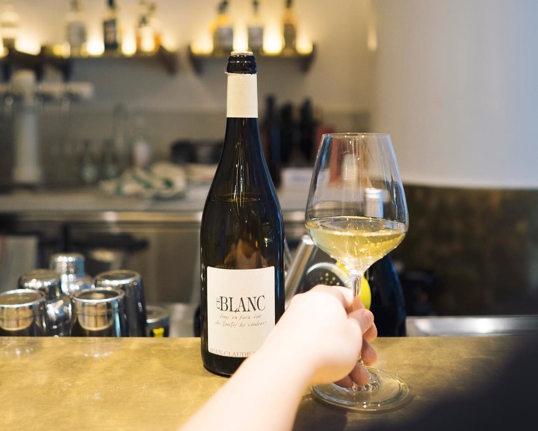 wine bars in Hong Kong interval coffee bar